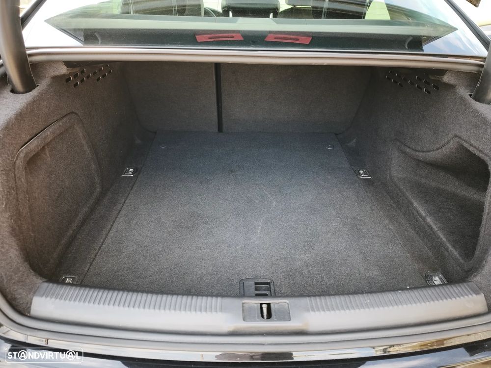 Audi A4 2.0 TDIe Advance - 16
