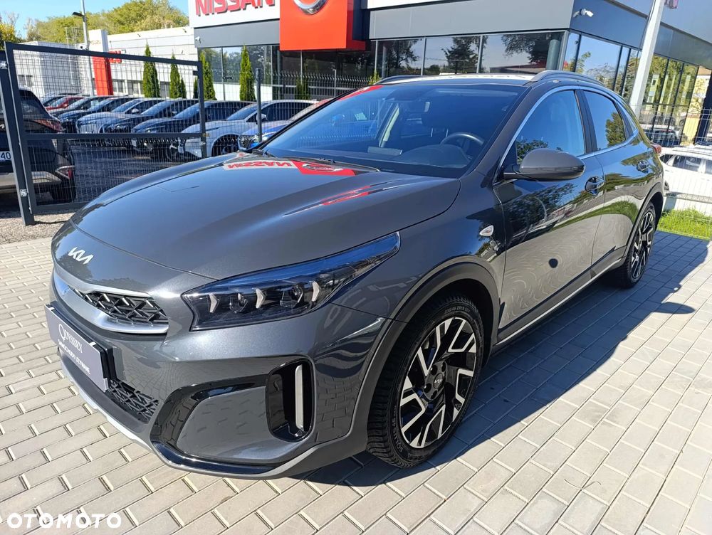 Kia XCeed 1.5 T-GDI M - 2