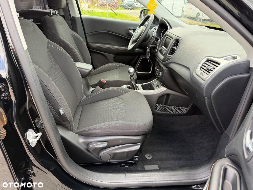 Jeep Compass 1.4 MultiAir Sport - 16
