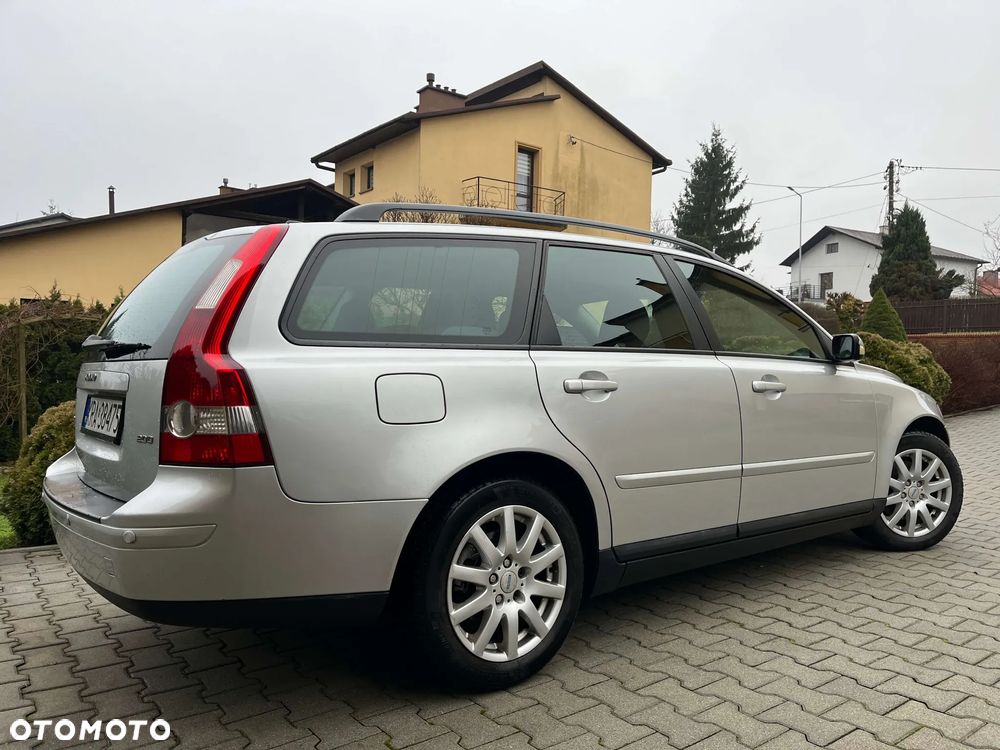 Volvo V50 2.0D Momentum - 14