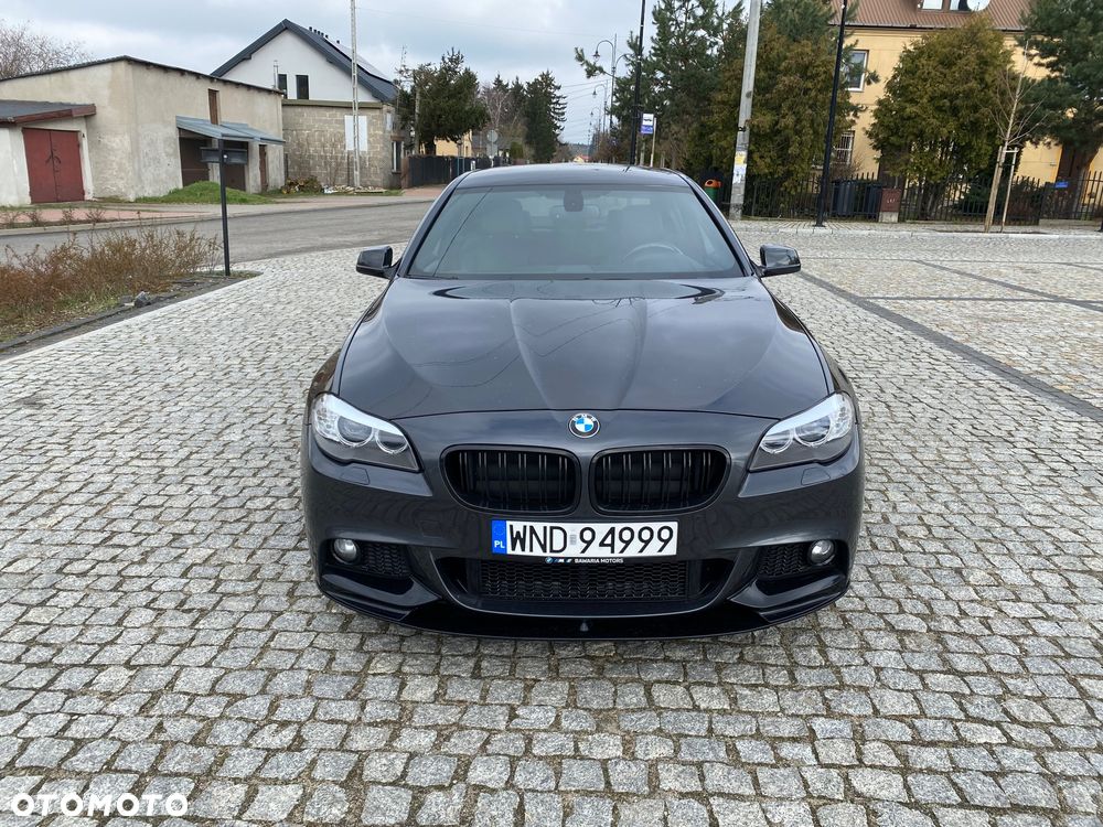 BMW Seria 5 525d xDrive - 3