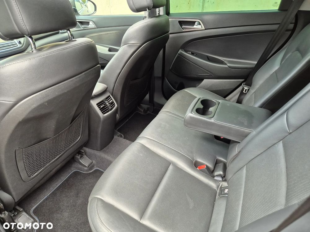 Hyundai Tucson 1.6 GDi 2WD Premium - 19