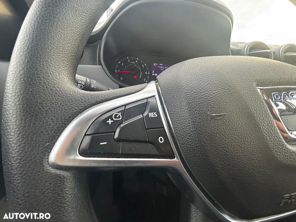 Dacia Duster 1.5 Blue dCi 4WD Comfort - 10