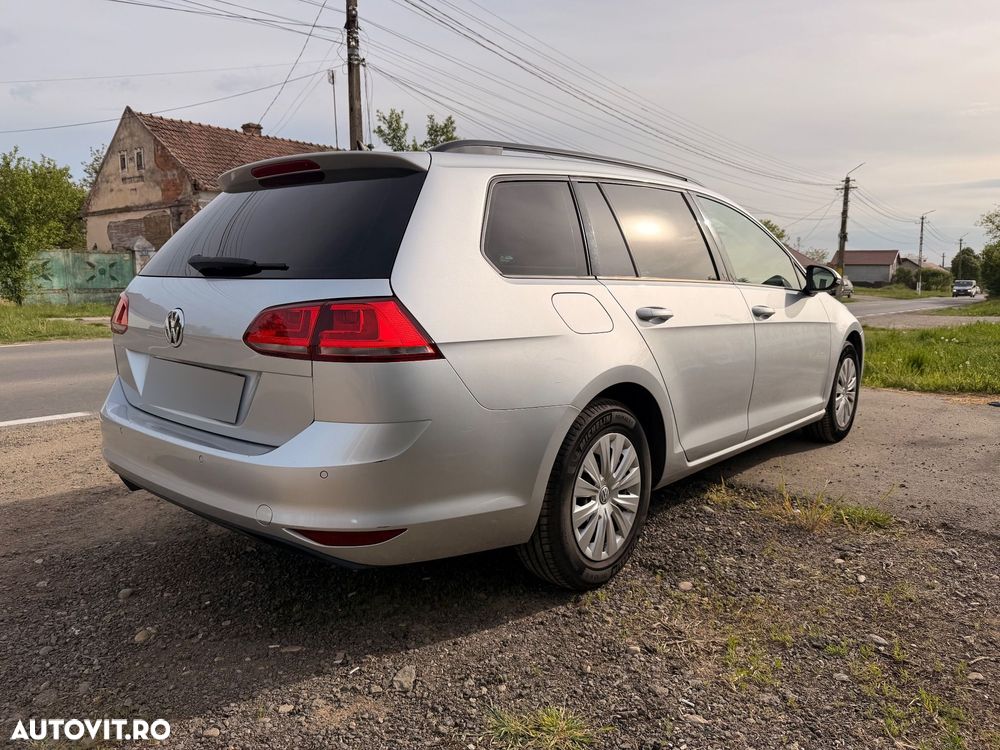 Volkswagen Golf 1.6 TDI DPF BMT DSG Trendline - 5