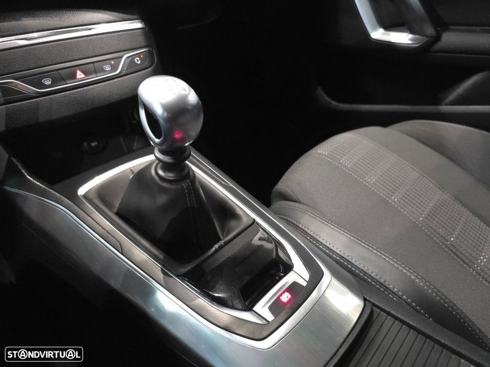 Peugeot 308 SW 1.5 BlueHDi Allure - 32