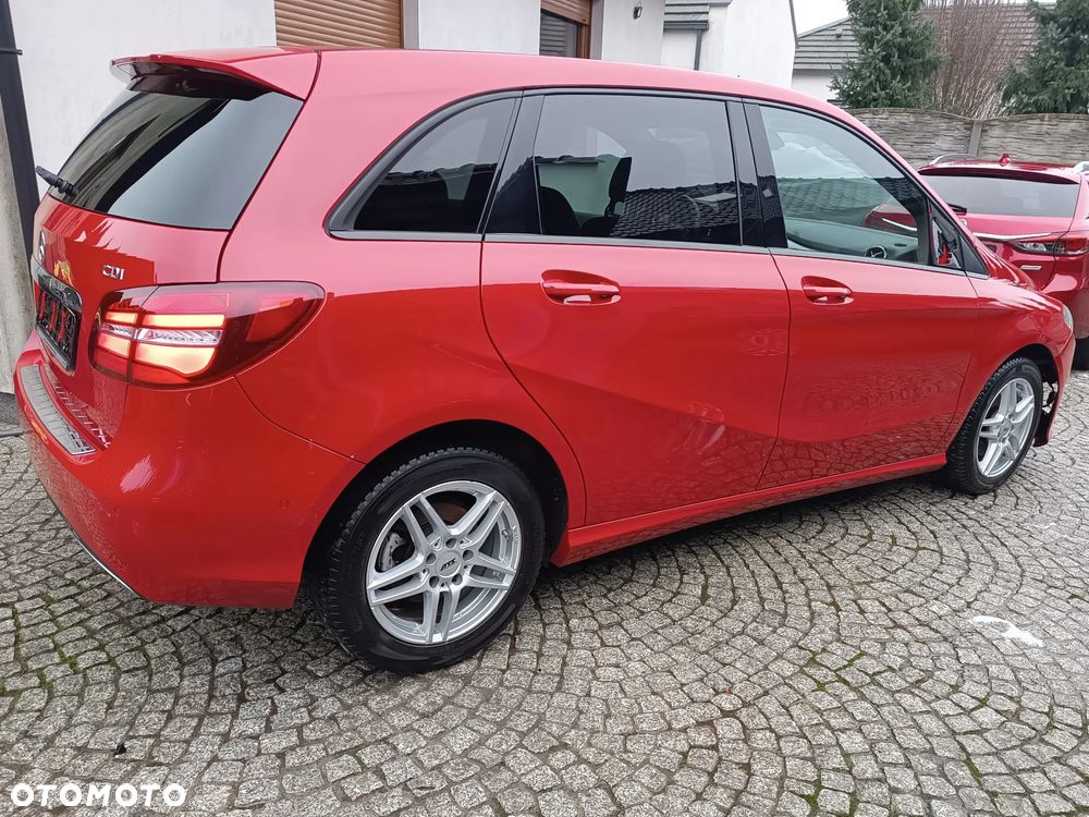 Mercedes-Benz Klasa B 180 CDI BlueEFFICIENCY Edition Style - 2