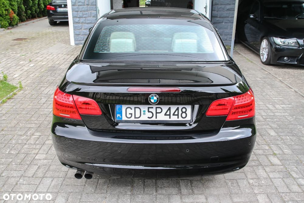 BMW Seria 3 320i - 7