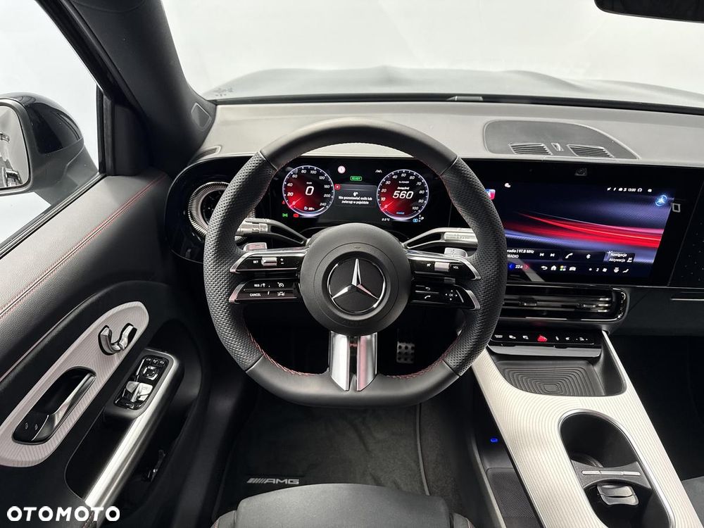 Mercedes-Benz GLB 250+ EQ 85kWh - 23