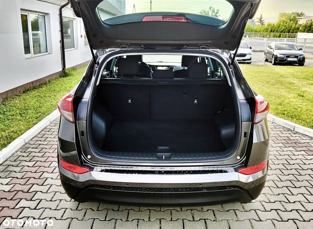 Hyundai Tucson blue 1.6 GDi 2WD Navi - 34
