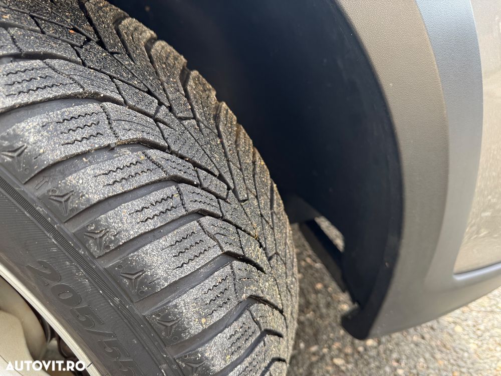 Volkswagen Touran Cross 1.4 TSI - 23