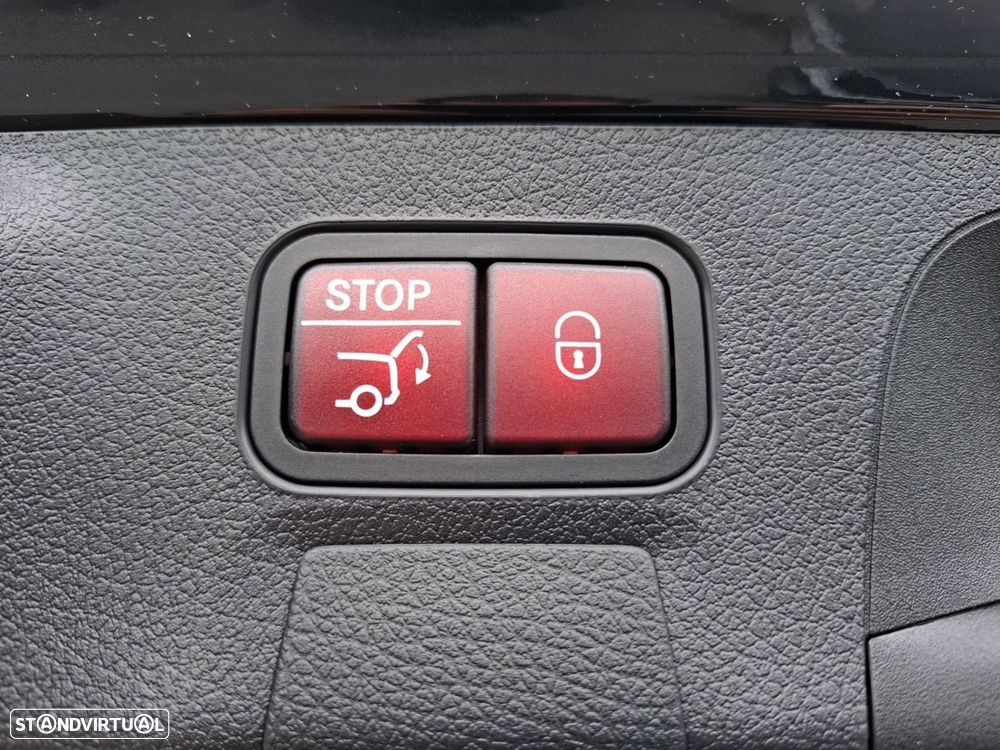 Mercedes-Benz CLA 250 e Shooting Brake AMG Line - 27