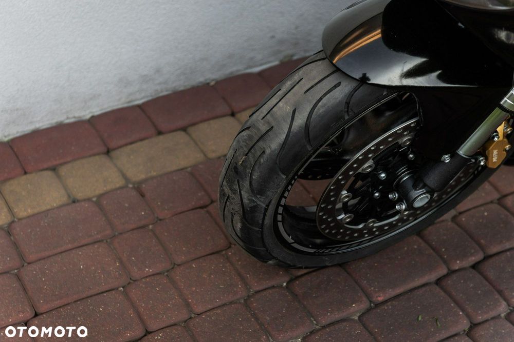 Honda CBR - 7