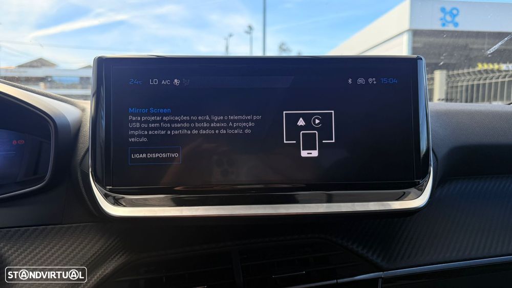 Peugeot 2008 1.2 Hybrid Allure e-DCS6 - 17