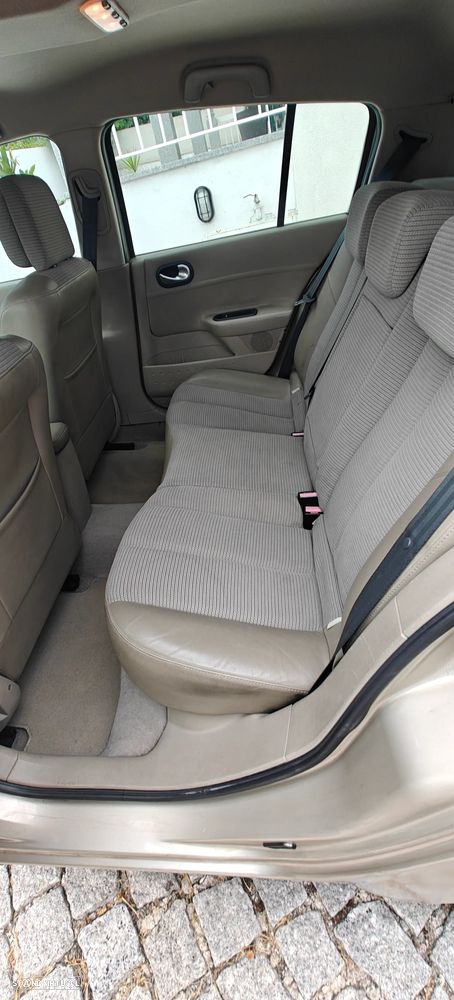 Renault Mégane 1.5 dCi Privilège Luxe - 7