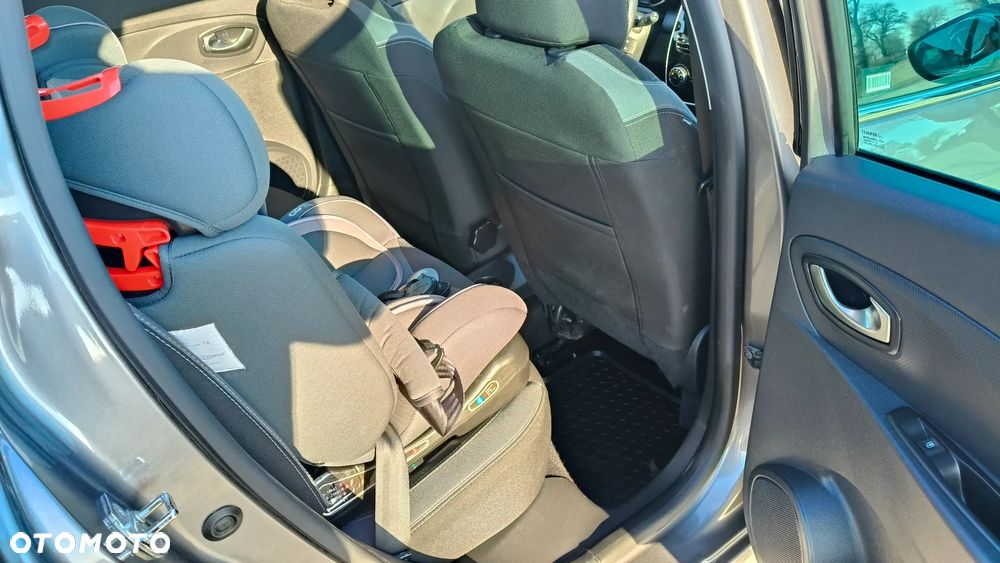 Renault Clio Energy TCe 120 EDC Bose Edition - 13