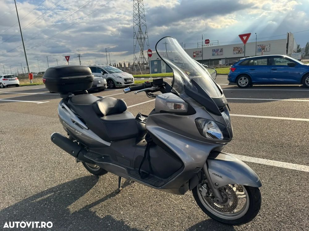 Suzuki AN 650 Burgman - 10