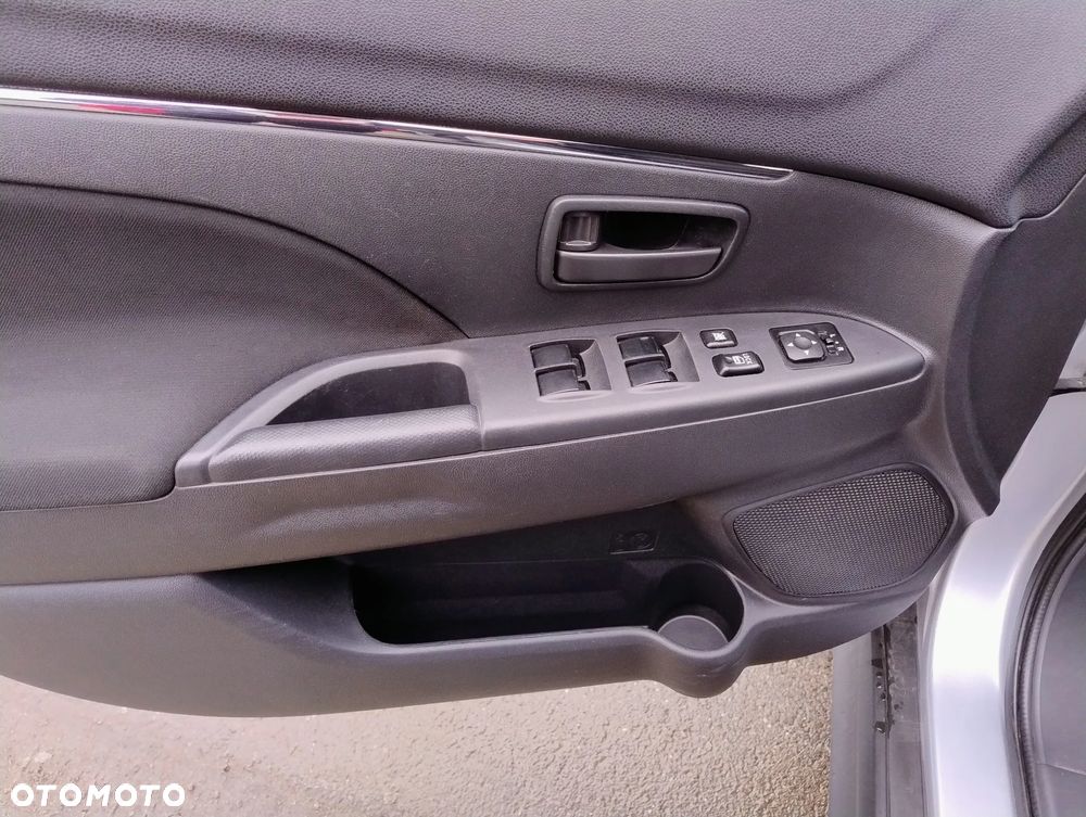 Mitsubishi ASX 1.6 2WD Comfort Edition - 16