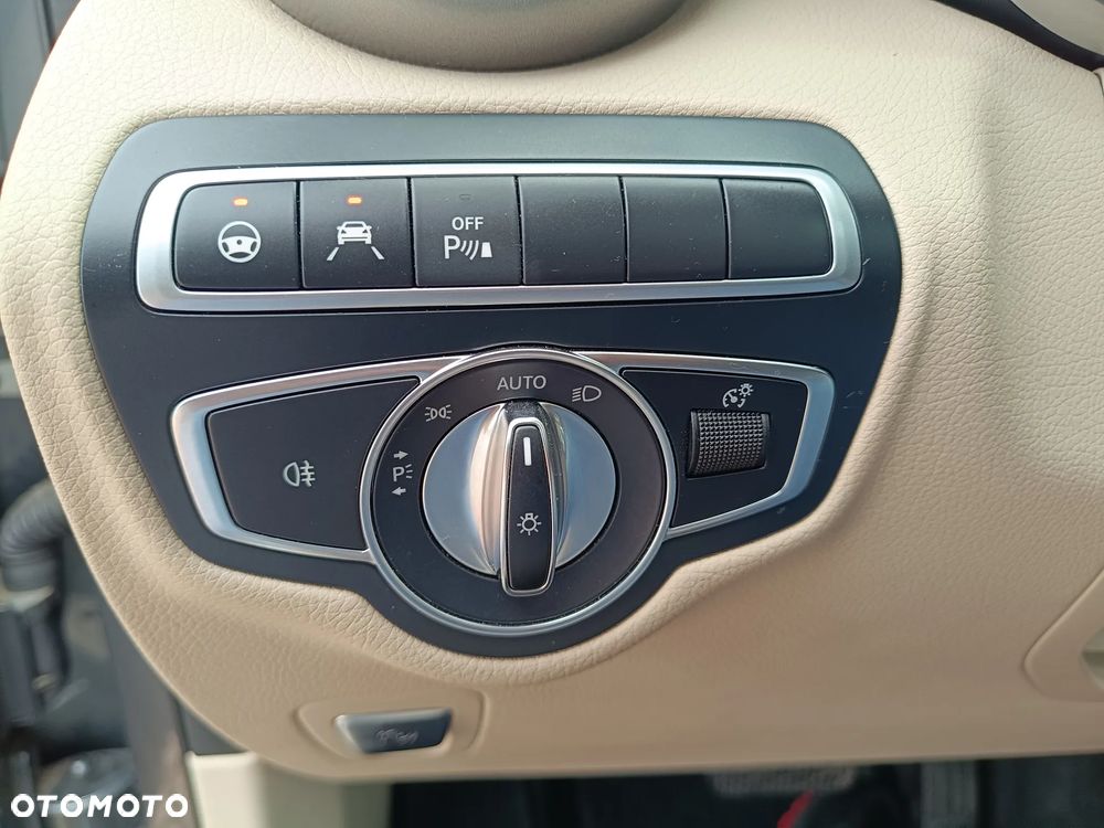 Mercedes-Benz GLC 250 d 4-Matic - 16