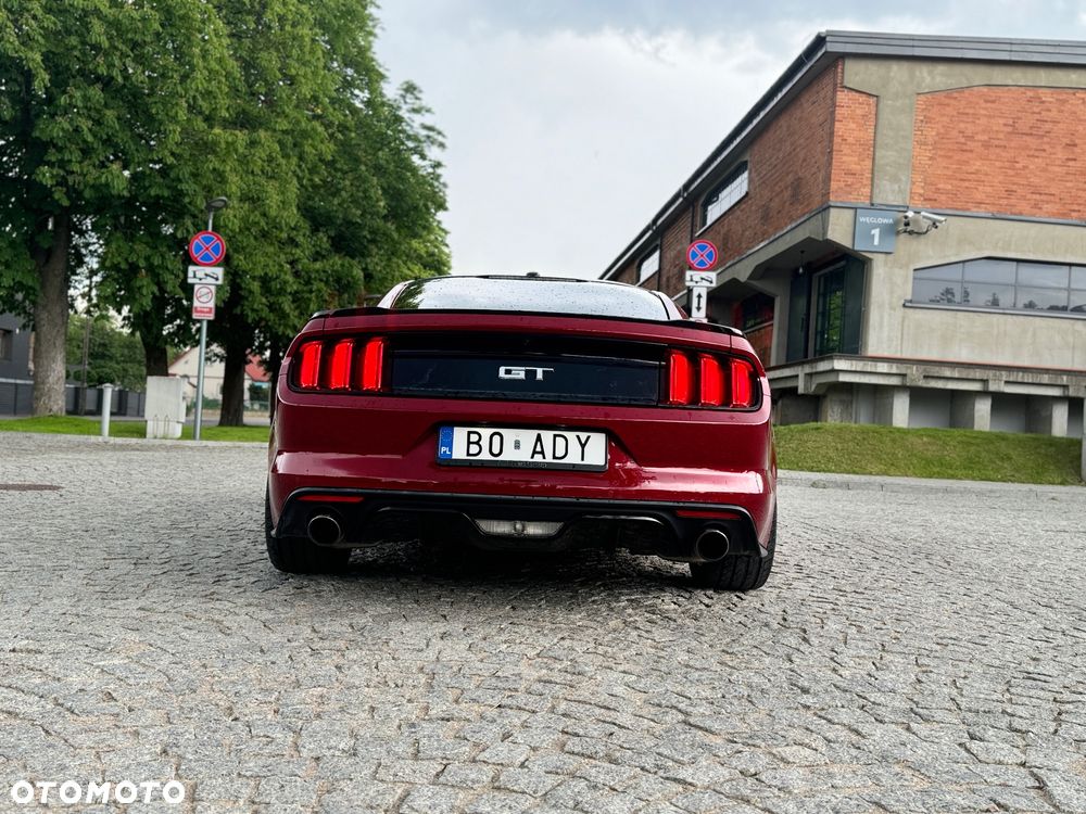 Ford Mustang 5.0 V8 GT - 9