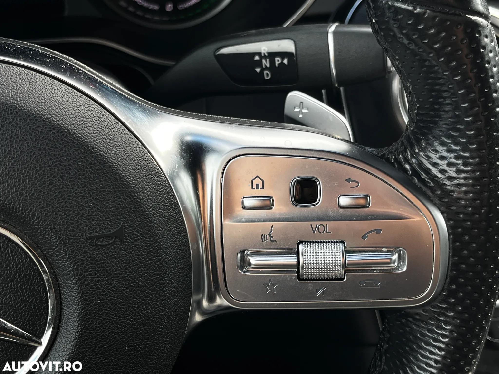 Mercedes-Benz GLC 300 de 4MATIC - 16