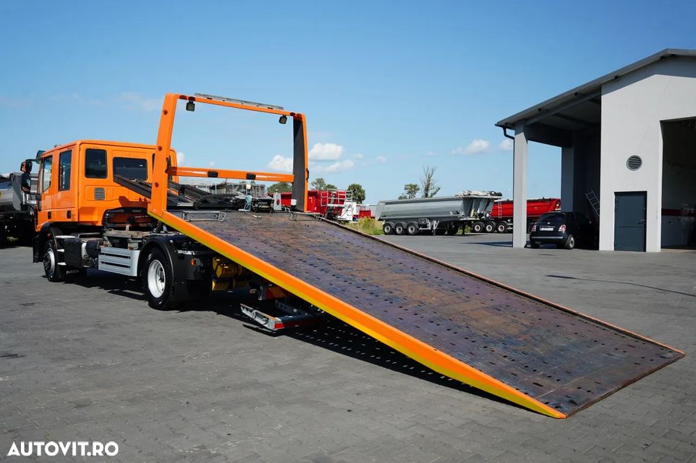 Iveco EUROCARGO / REMORCA AUTO HIDRAULICĂ / PLATFORMĂ - 6 M / REMORCA DUPĂ CU 6 LOCURI / TRONIU / EURO 6 - 4