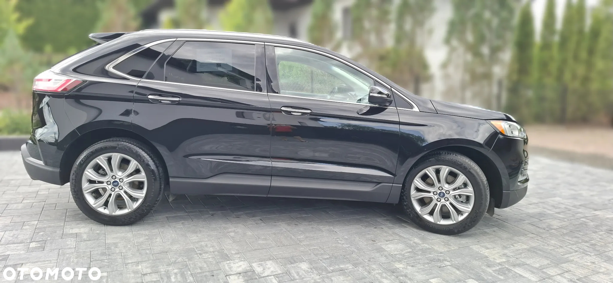 Ford Edge - 10