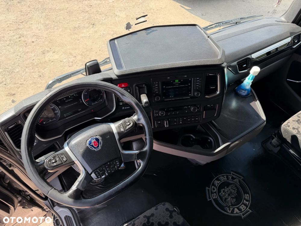 Scania S500 / RETARDER / PARK COOL / KLIMA POSTOJOWA / FULL SERWIS KONTRAKT ASO SCANIA / INTARDER / ŚWIATŁA LED / NAJWIĘKSZE ZBIORNIKI 1400 L / FULL SPOJLERY / CAŁA CZARNA 2021 ROK !! - 16