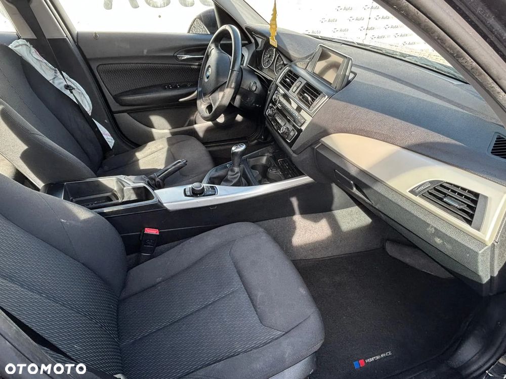 BMW Seria 1 116i - 8
