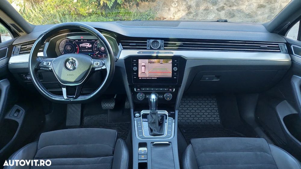 Volkswagen Passat Variant 2.0 TDI DSG Highline - 10