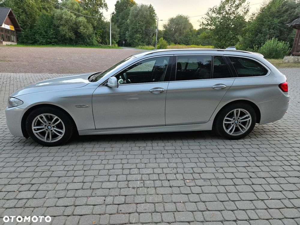 BMW Seria 5 530d xDrive Sport-Aut Luxury Line - 12