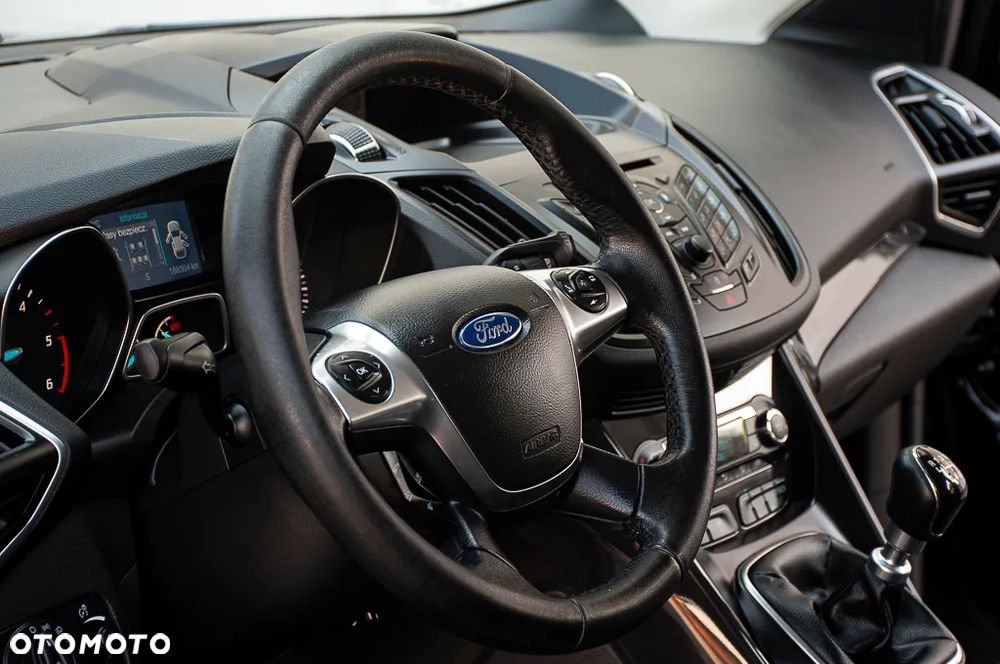 Ford Kuga 2.0 TDCi 4x4 Trend - 22