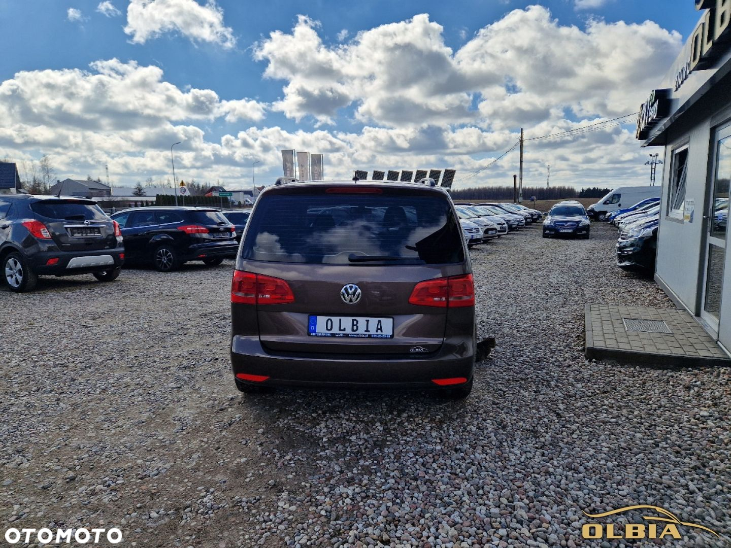 Volkswagen Touran - 29