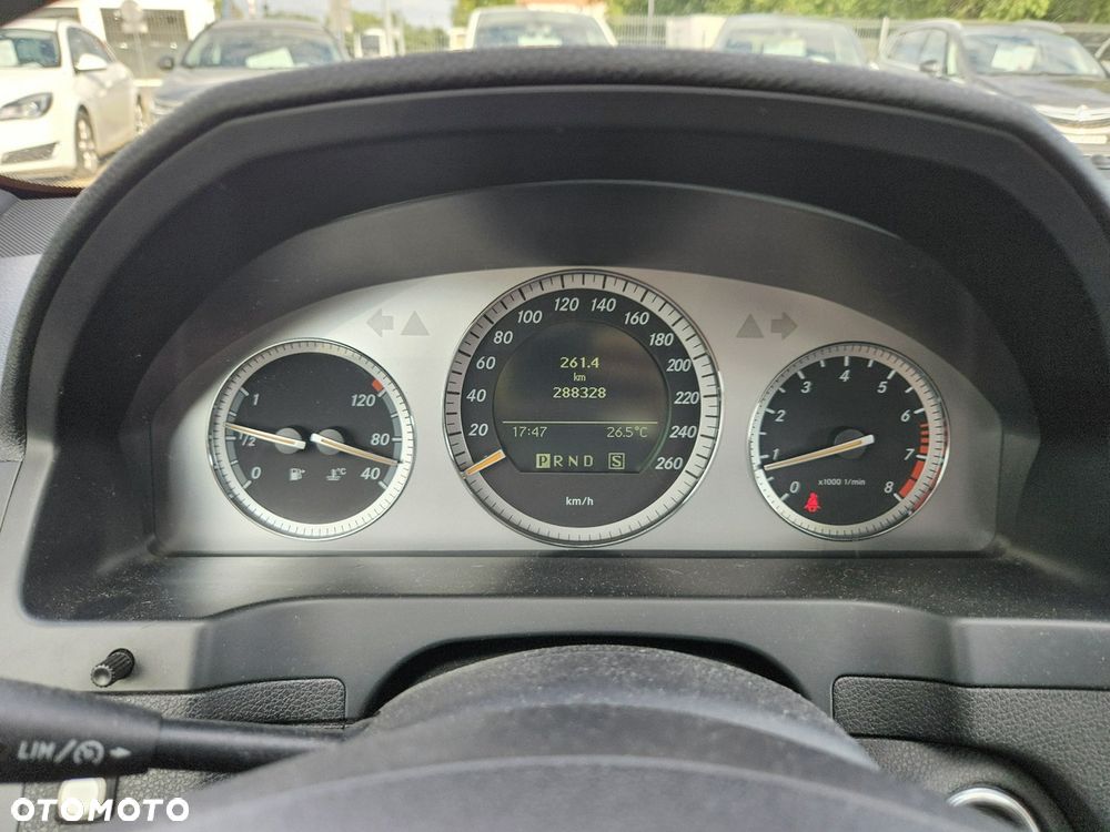 Mercedes-Benz Klasa C 350 Avantgarde - 13