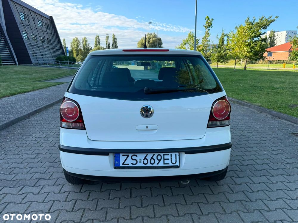 Volkswagen Polo - 7