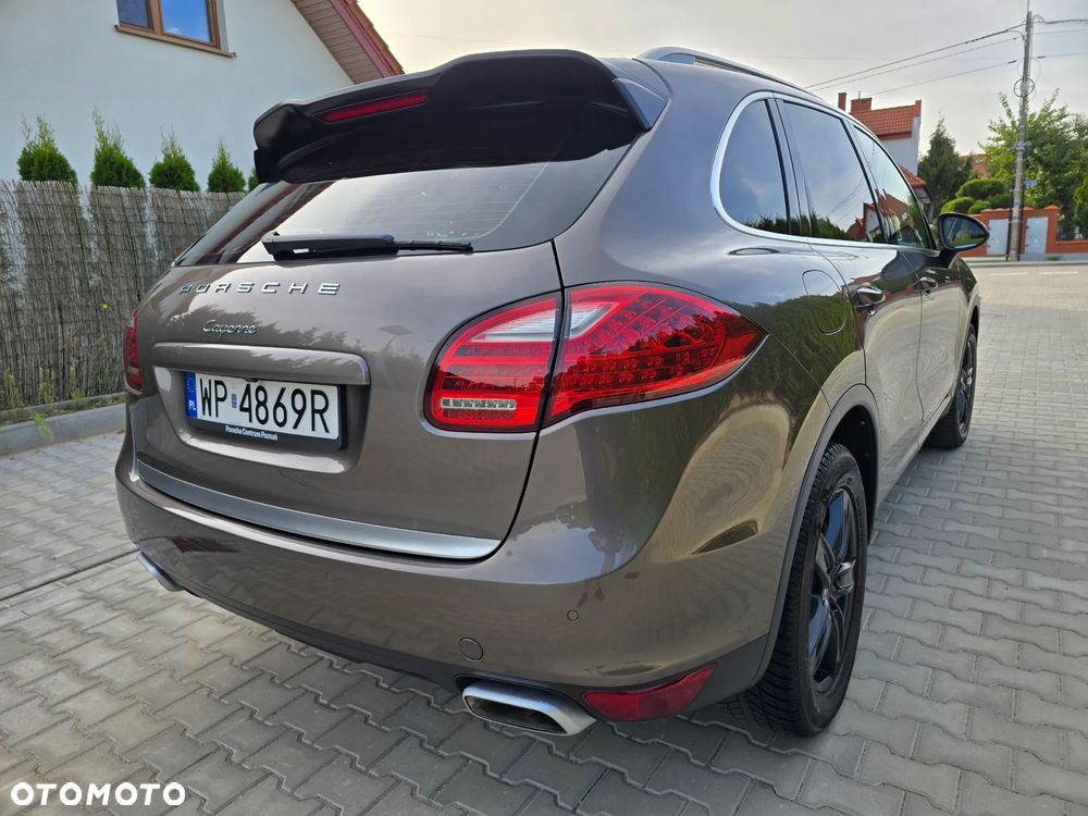 Porsche Cayenne Platinum Edition - 7