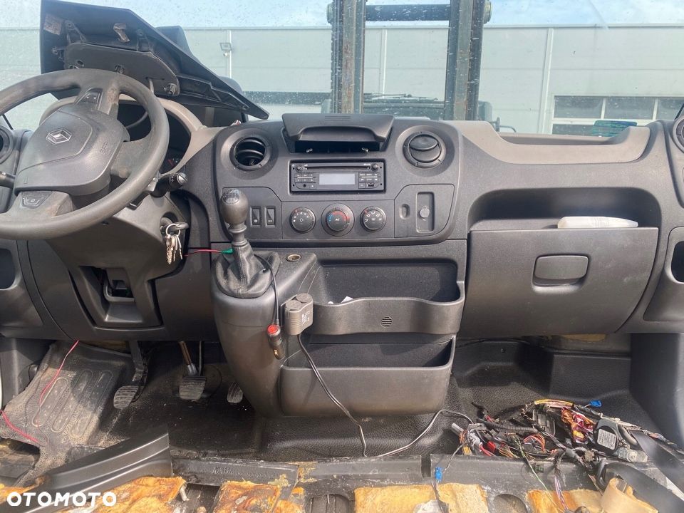 MASTER III MOVANO 10-18r przekładka deska konsola - 4