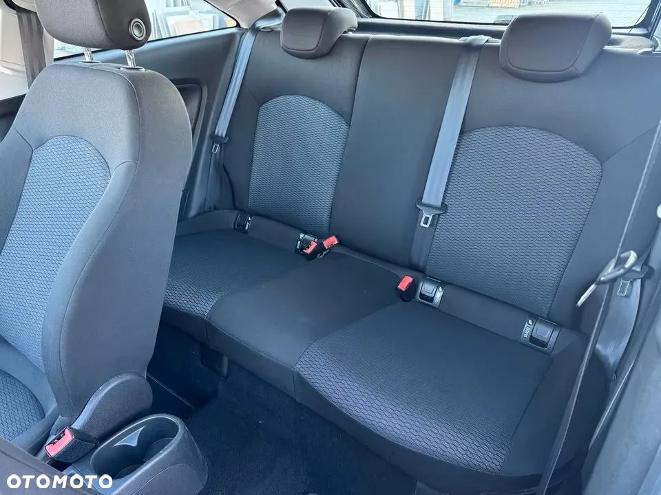 Opel Corsa 1.2 16V Color Edition - 16