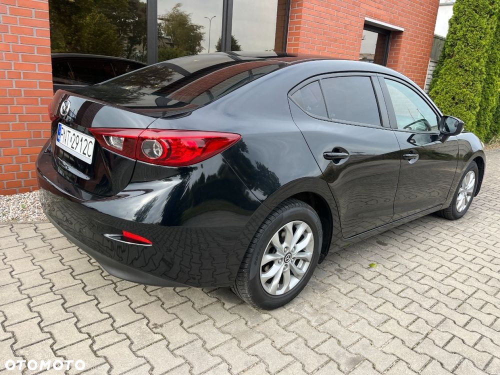 Mazda 3 - 4