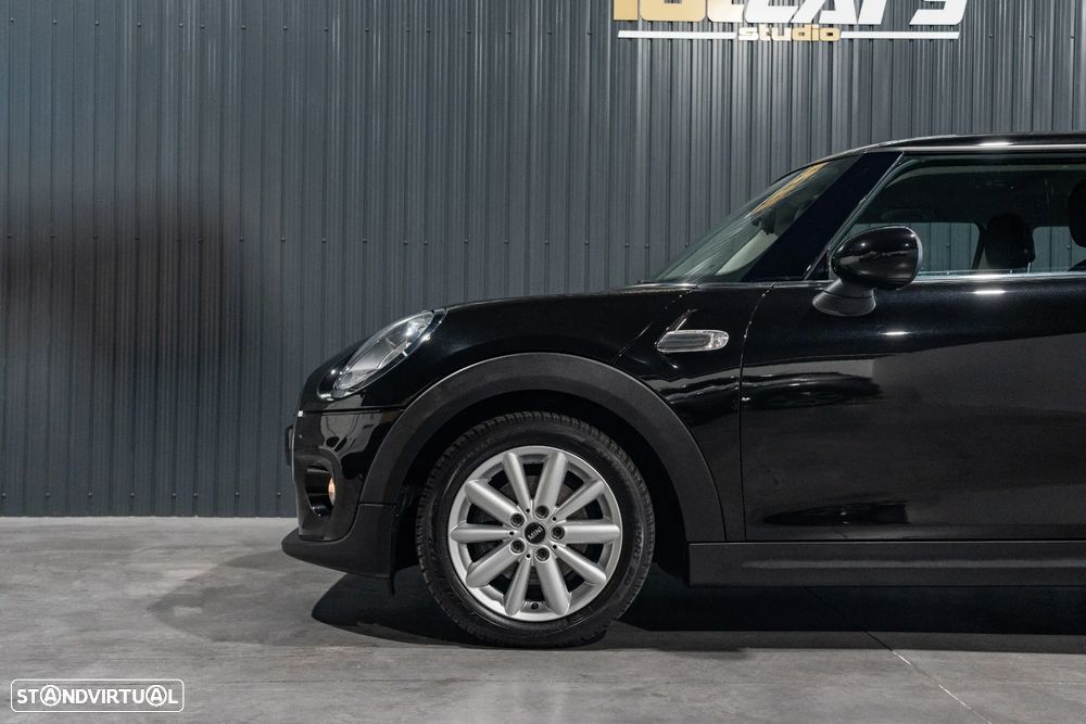 MINI 3 Portas One - 26