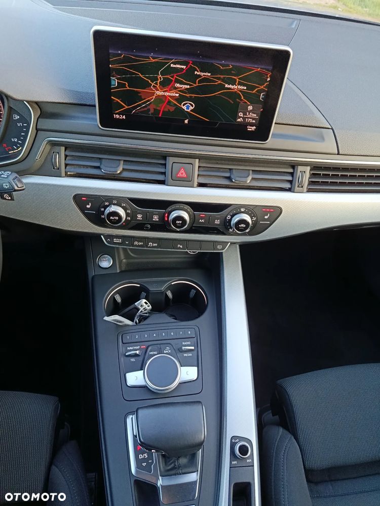 Audi A4 Avant 2.0 TFSI ultra S tronic sport - 18