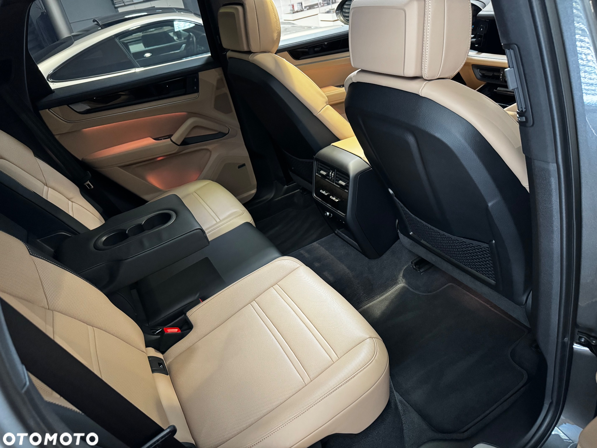 Porsche Cayenne S - 15