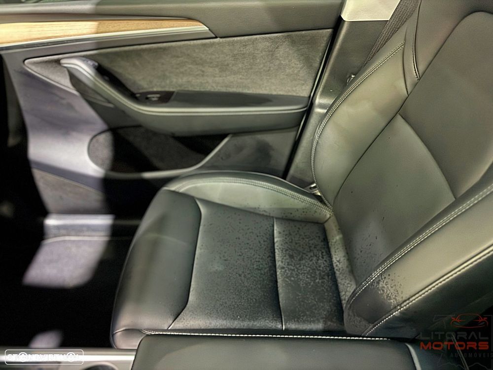 Tesla Model Y Performance Tração Integral - 20