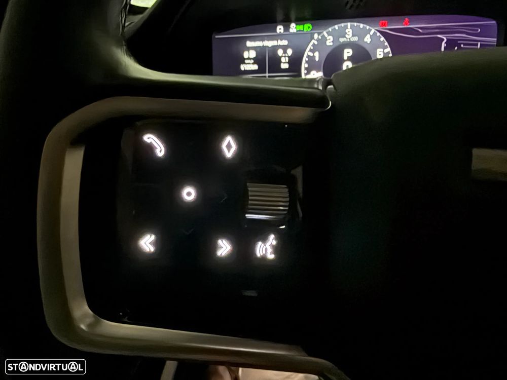 Land Rover Discovery Sport P300e - 21