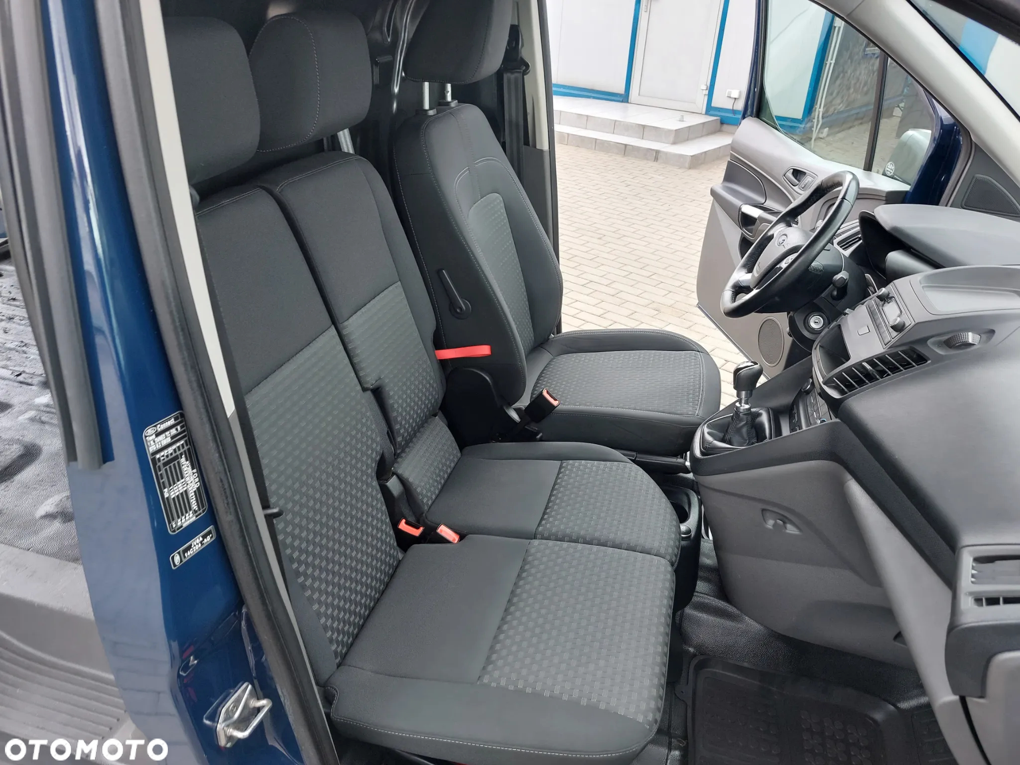 Ford Transit Connect 220 L1 Trend - 28