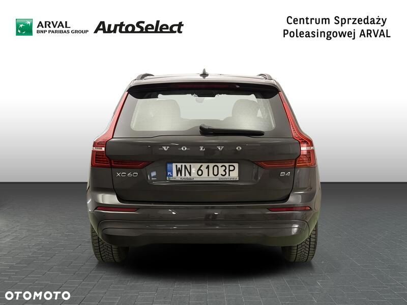 Volvo XC 60 B4 B Momentum Pro - 5