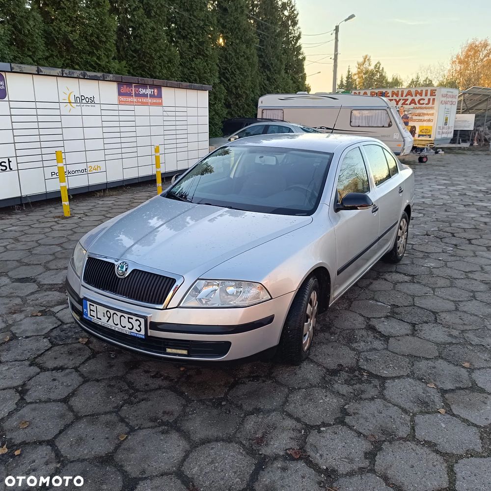 Skoda Octavia 1.6 Ambiente EU5 - 1