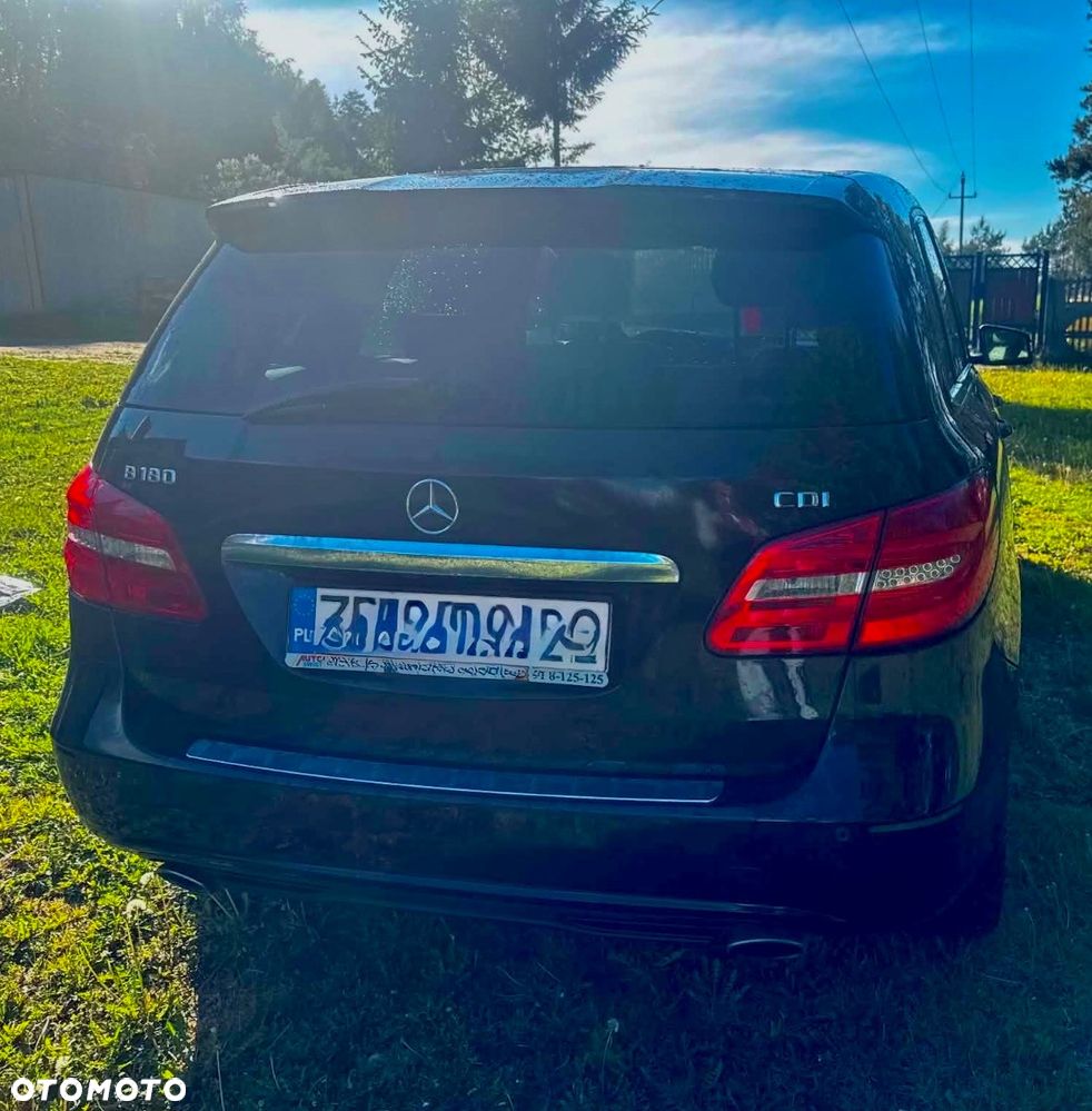 Mercedes-Benz Klasa B 180 (CDI) d 7G-DCT - 17