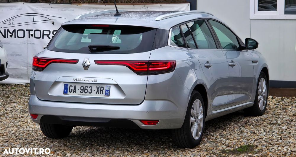 Renault Megane BLUE dCi 115 INTENS - 11
