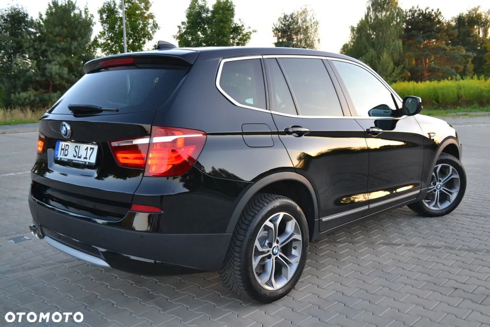 BMW X3 xDrive20d Blue Performance - 4