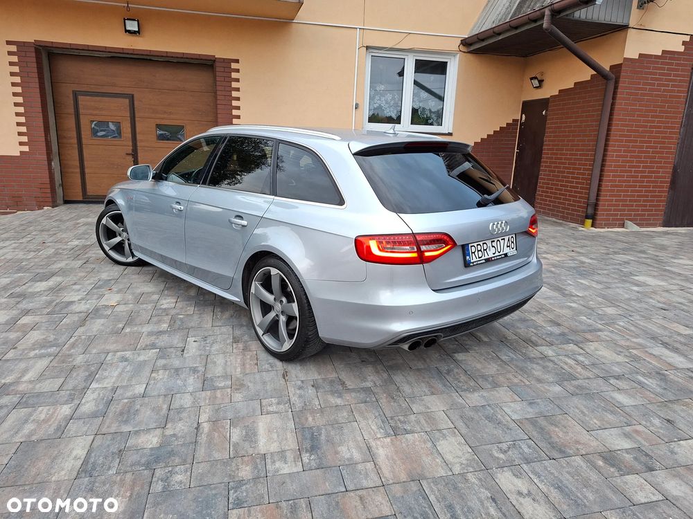 Audi A4 Avant 2014 photo 5